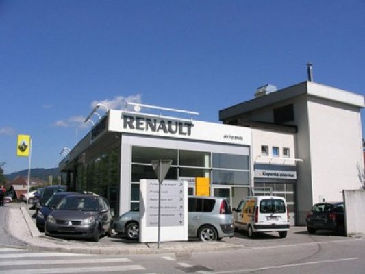 Renault recheamă mai mult de 60.000 de maşini exportate în China